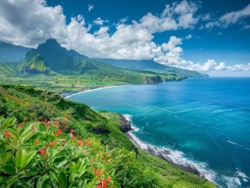 LA REUNION - Joyau de l'Océan Indien / TBA